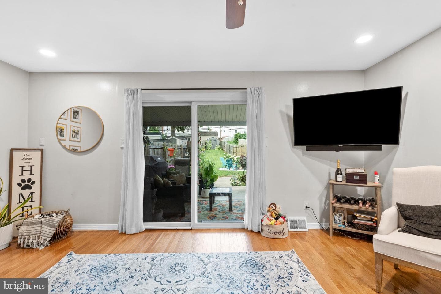 2679 Winchester Avenue photo 12