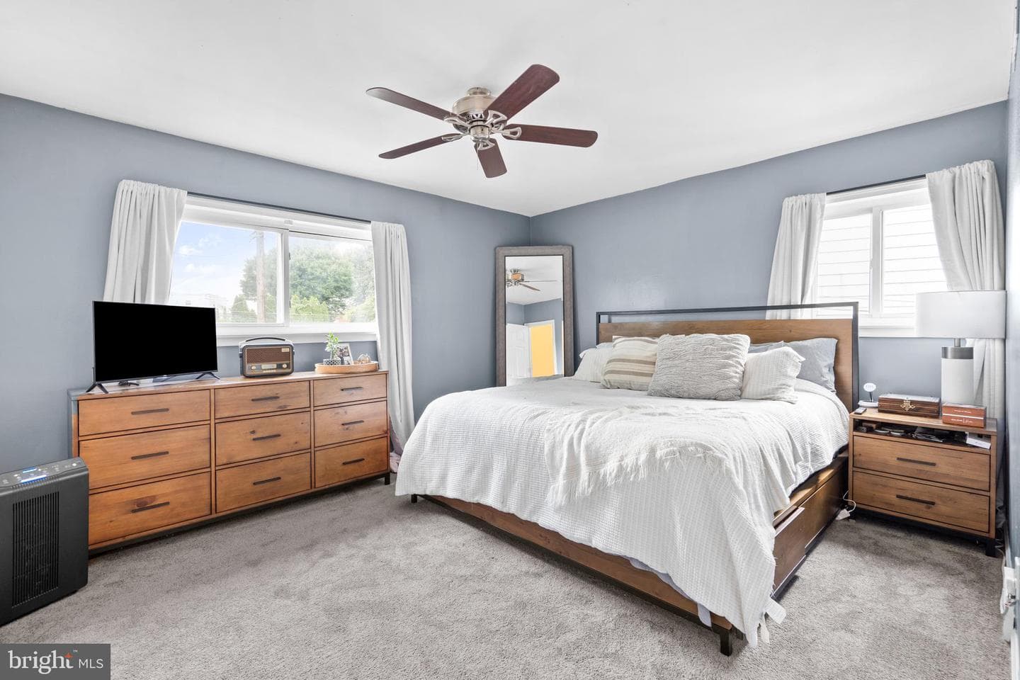 2679 Winchester Avenue photo 18