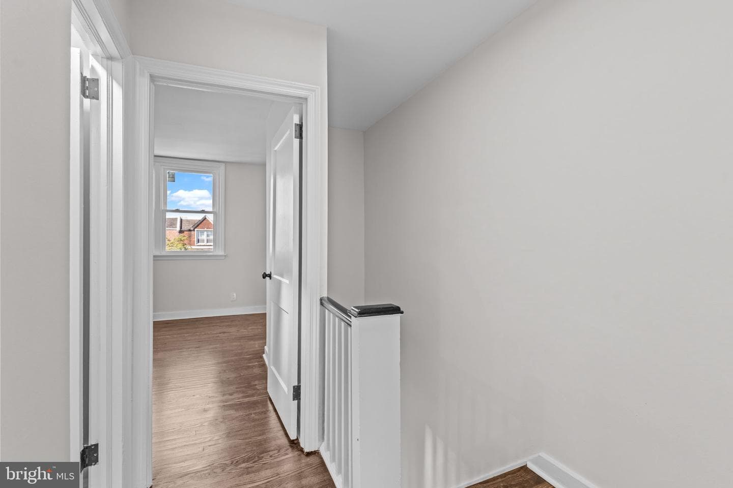 2923 Fanshawe Street photo 19