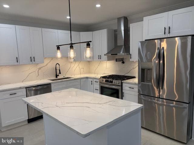 2061 Tasker Street photo 5