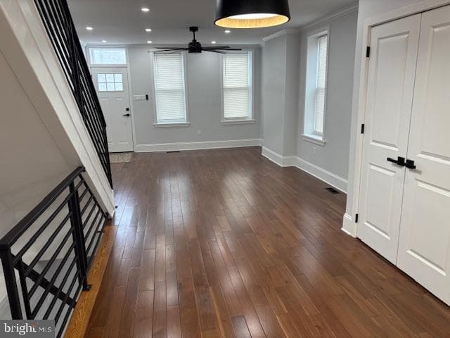 2061 Tasker Street photo 6