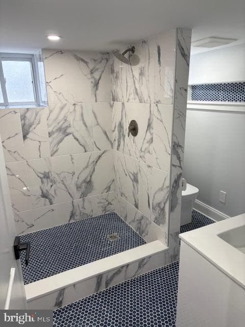 2061 Tasker Street photo 8