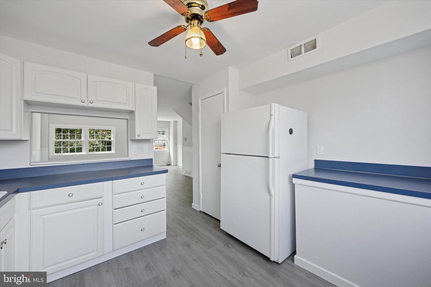 12136 Sweet Briar Road photo 13