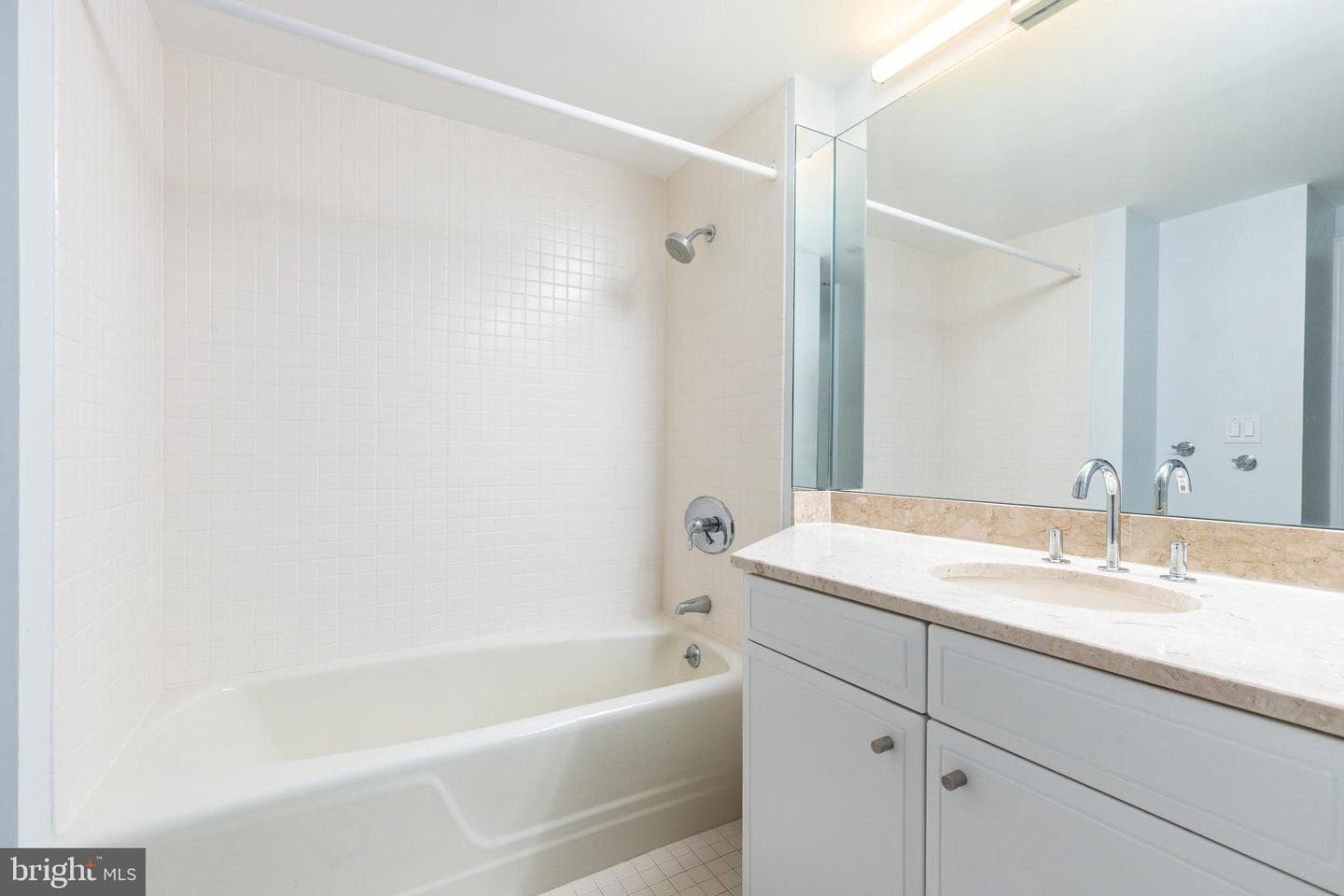202 W Rittenhouse Square #1108 photo 22