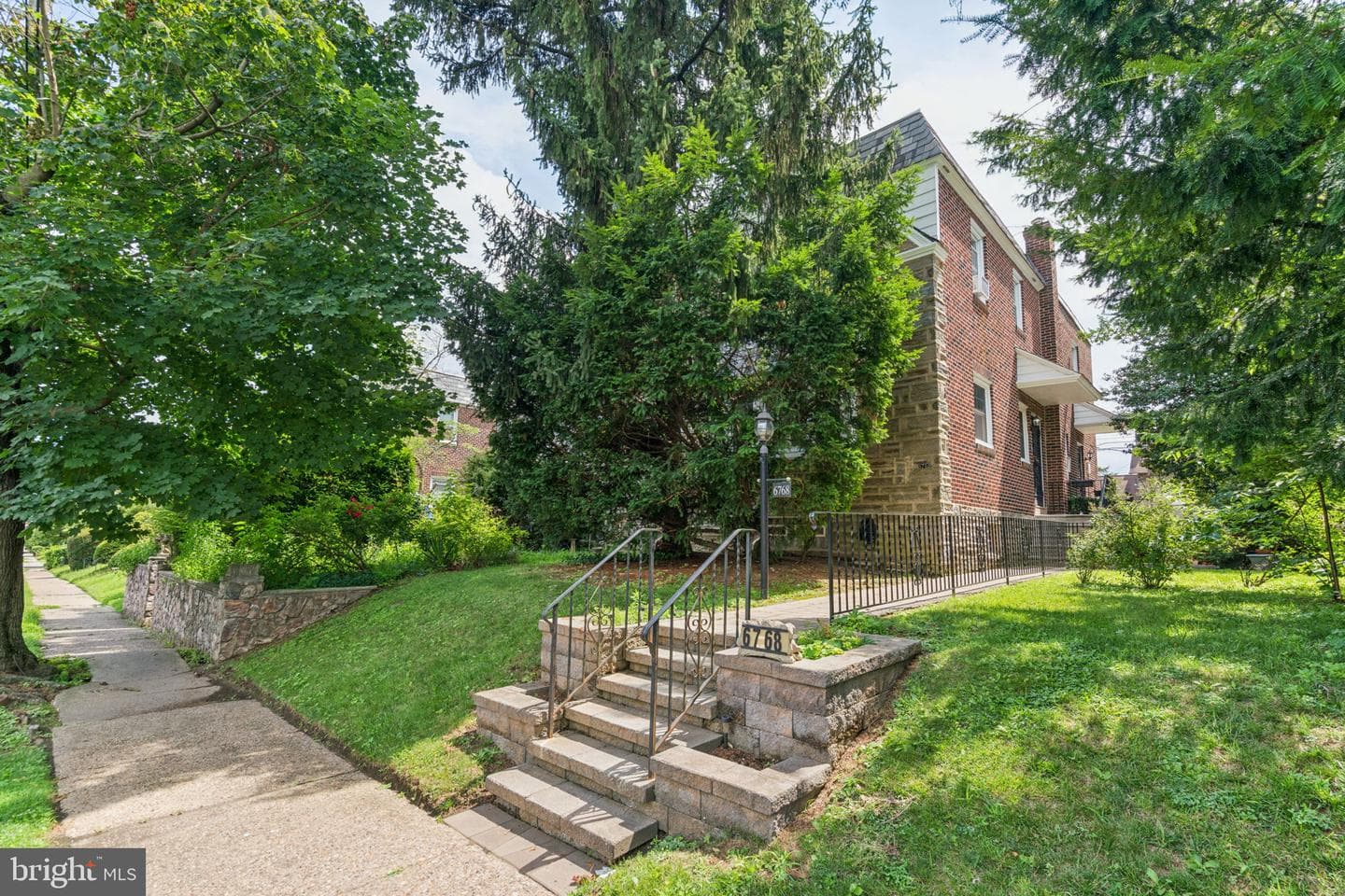 6768 Stenton Avenue photo 1