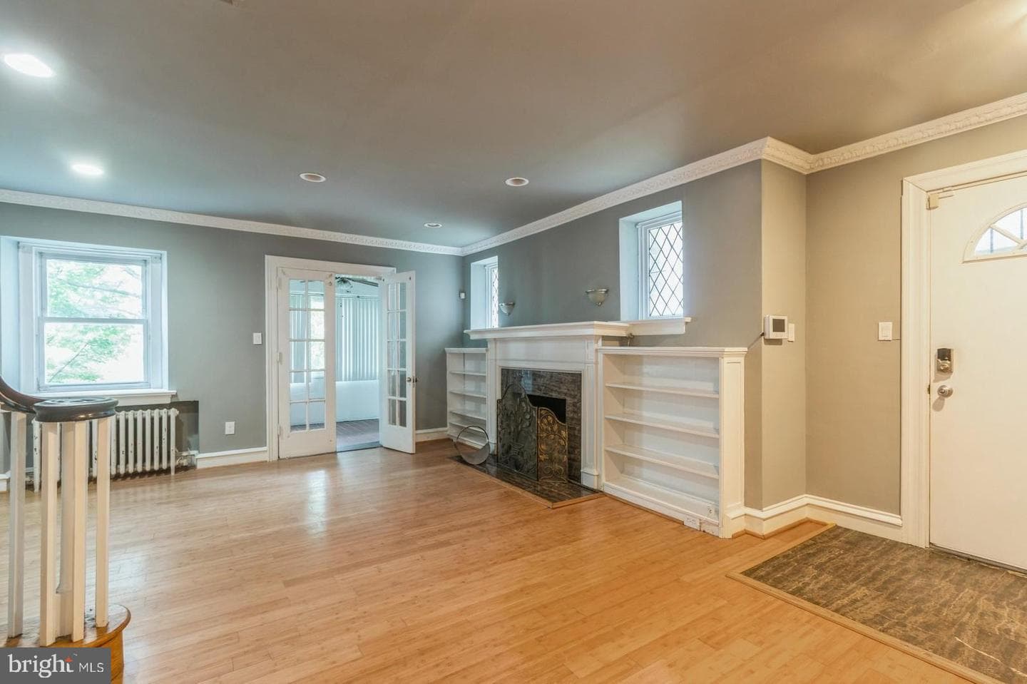 802 E Phil Ellena Street photo 4