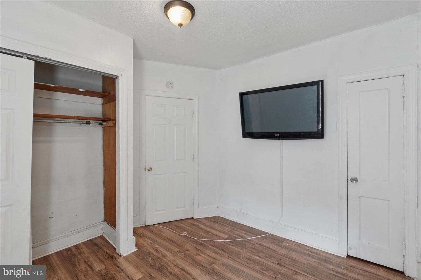 894 Granite Street photo 11