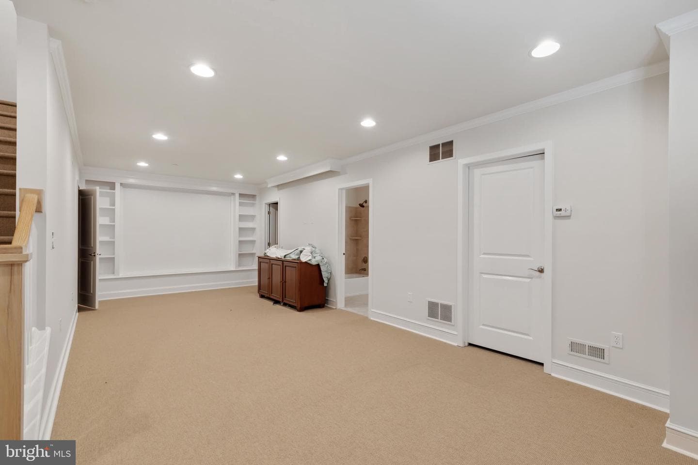 2443 Bainbridge Street photo 28