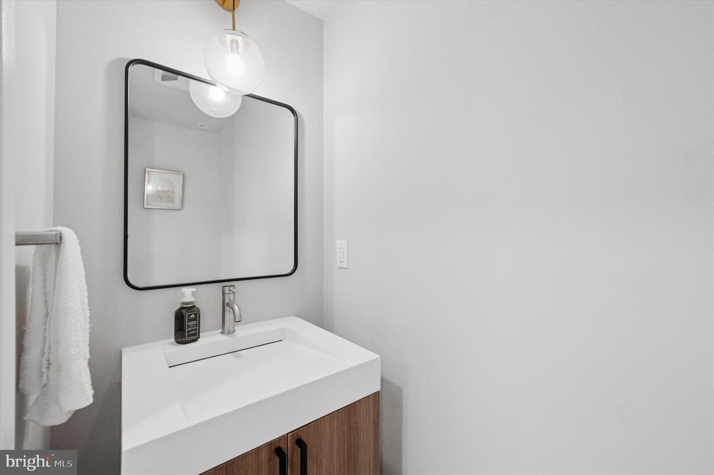 3024 N American Street photo 10