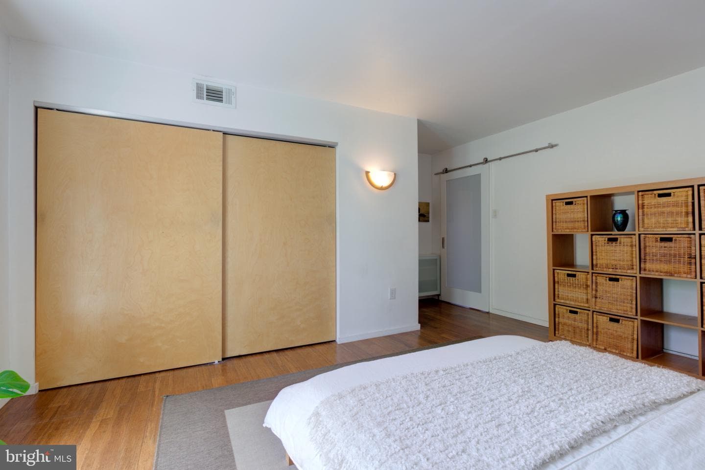 870 N 28th Street #201 photo 22