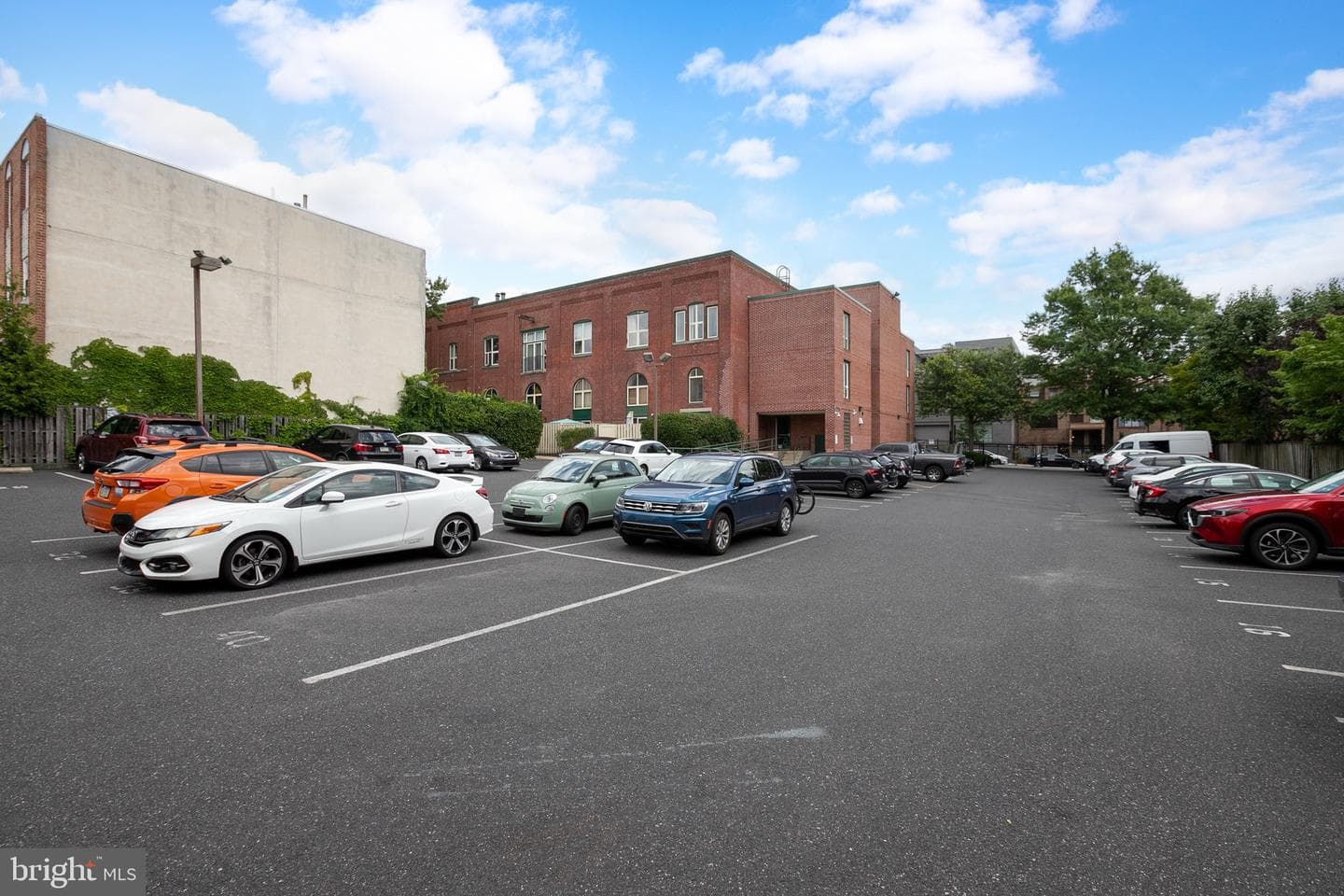 870 N 28th Street #201 photo 43