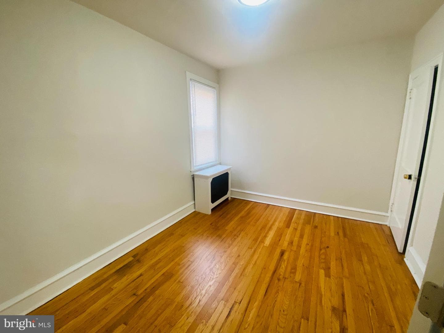 539 E Godfrey Avenue photo 5