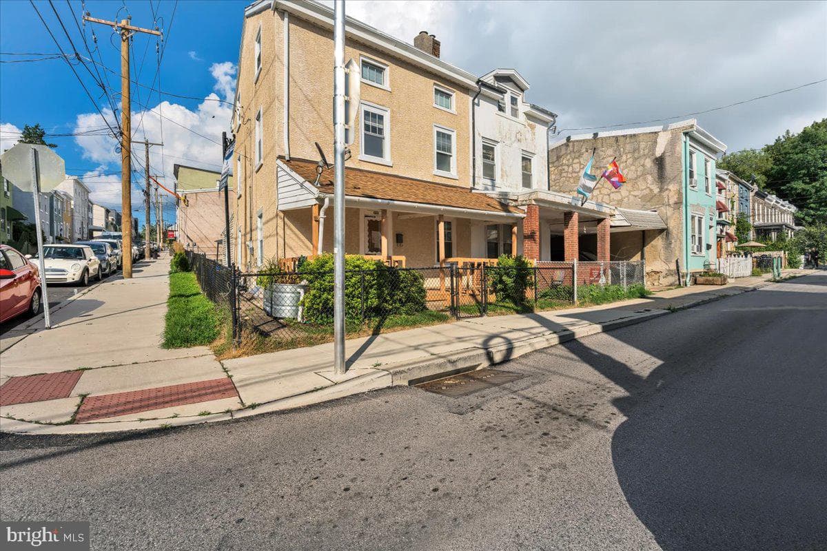 4531 Mitchell Street photo 19
