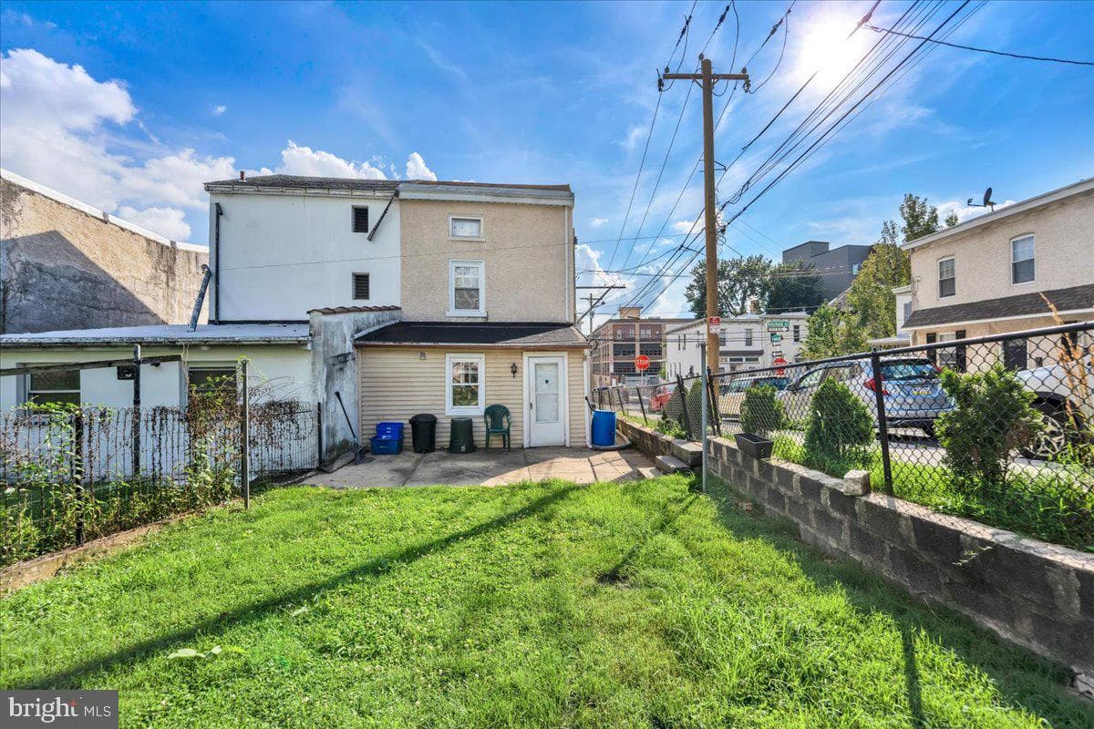 4531 Mitchell Street photo 2