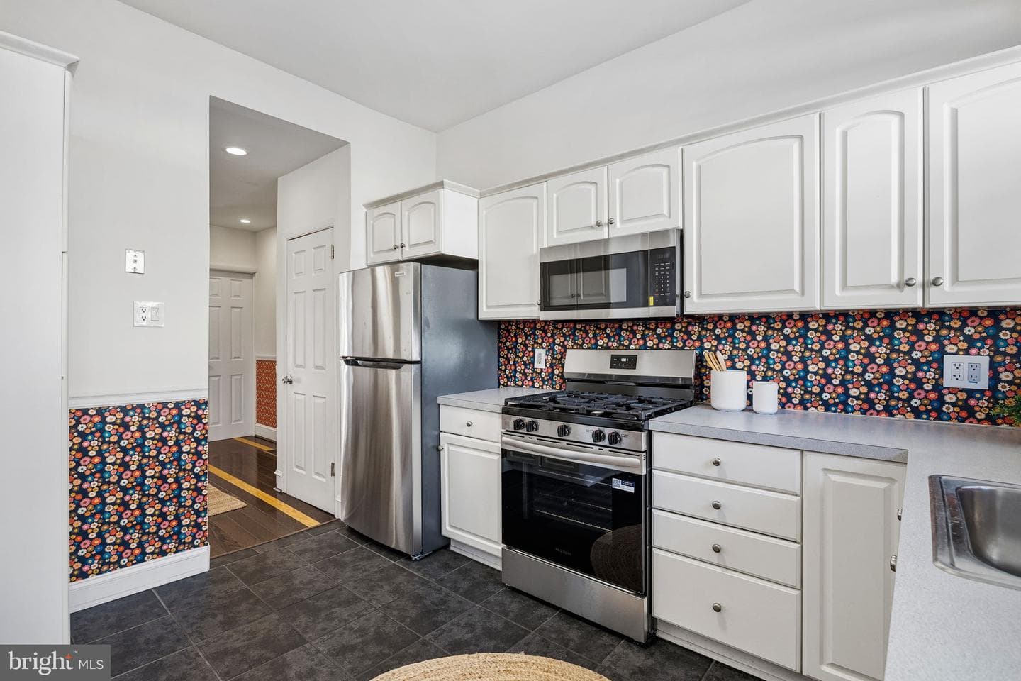 2428 S 16th Street photo 11