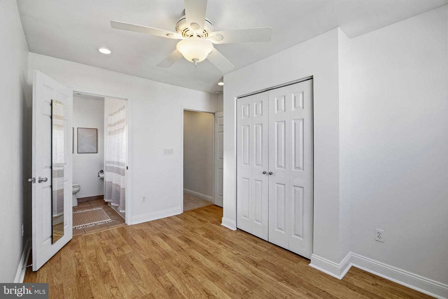 2428 S 16th Street photo 24