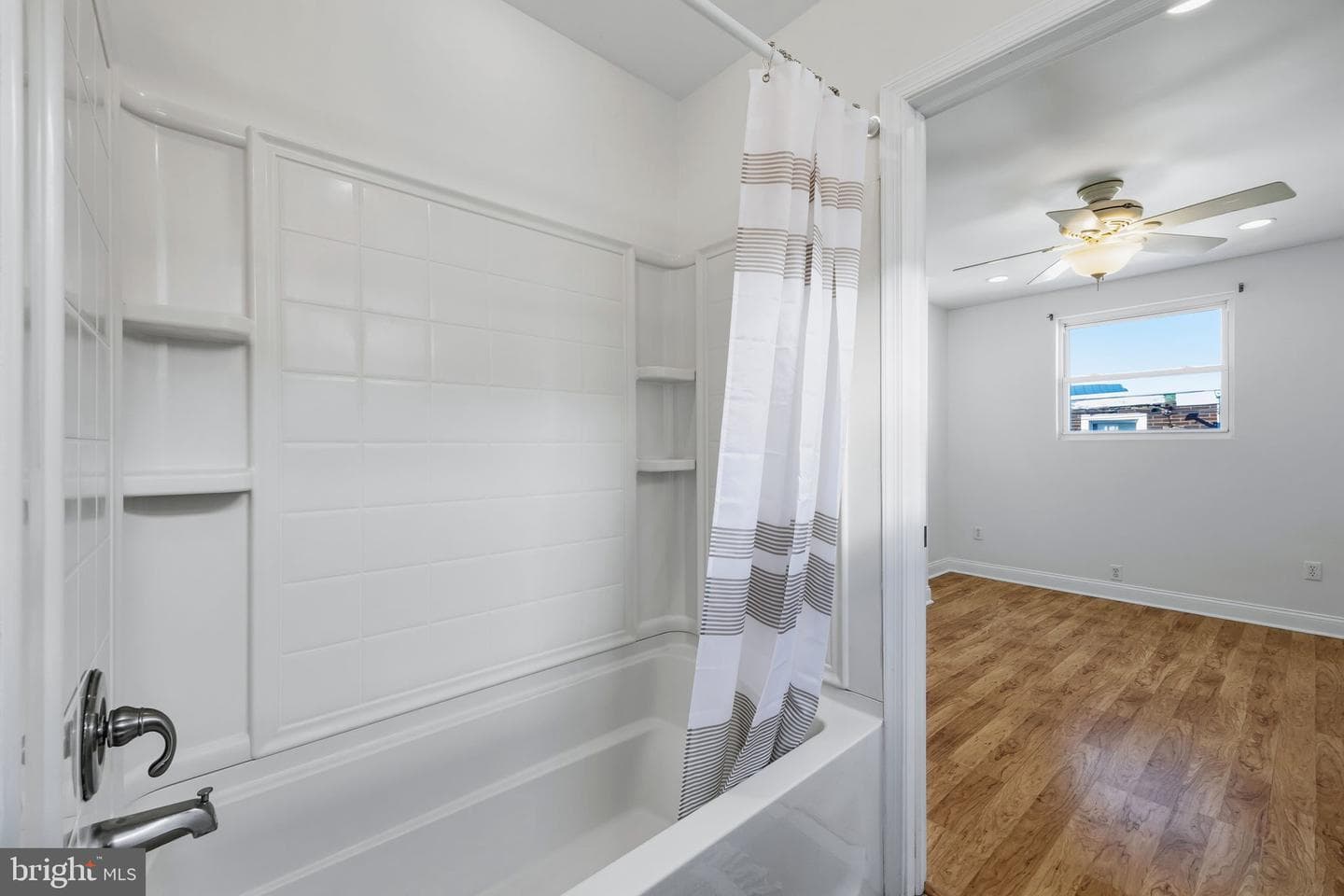 2428 S 16th Street photo 26