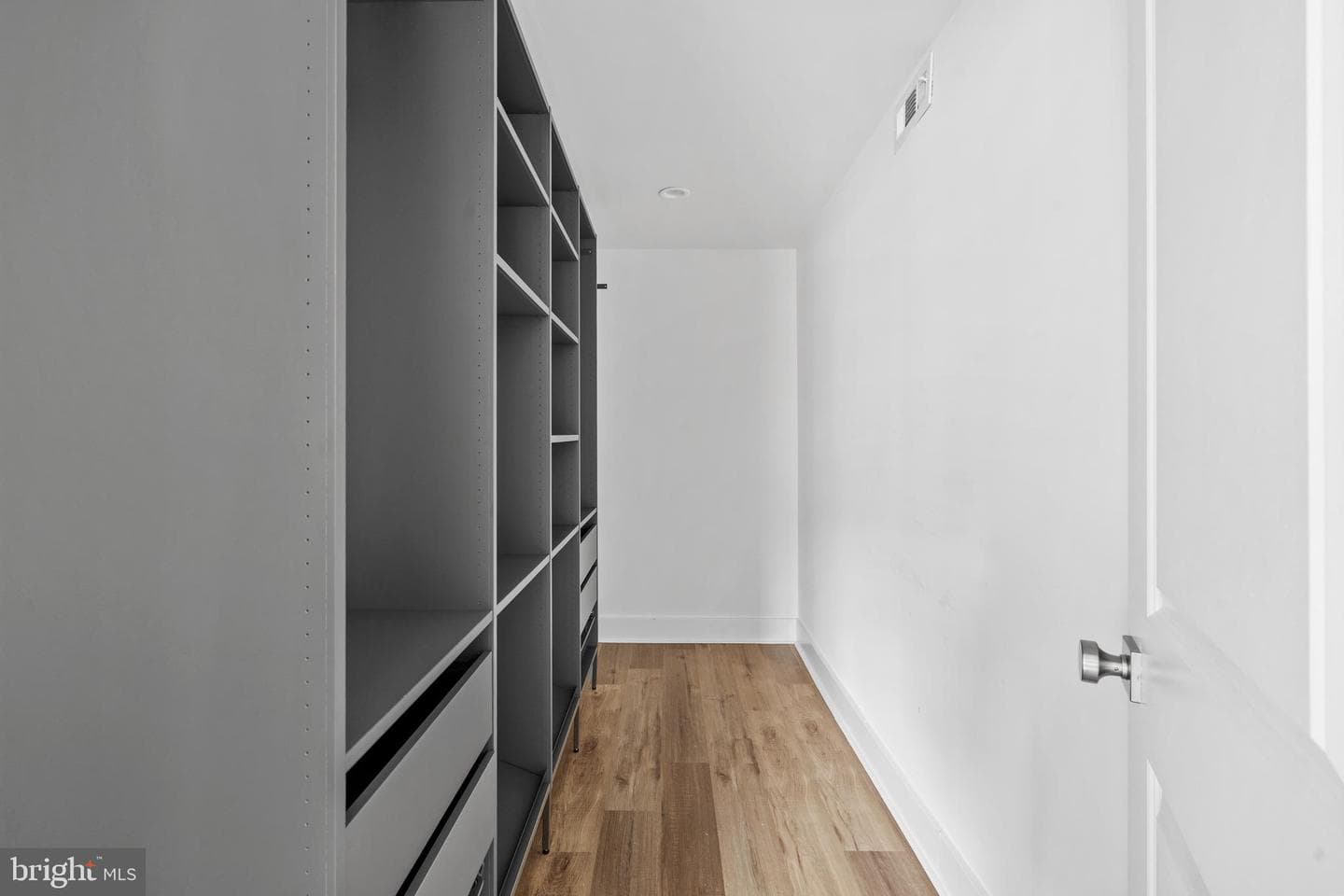 952 N 5th Street photo 35