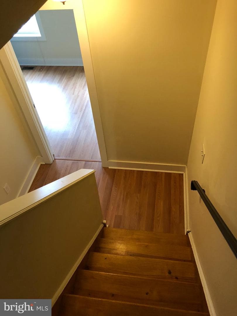 4310 Wallace Street photo 12