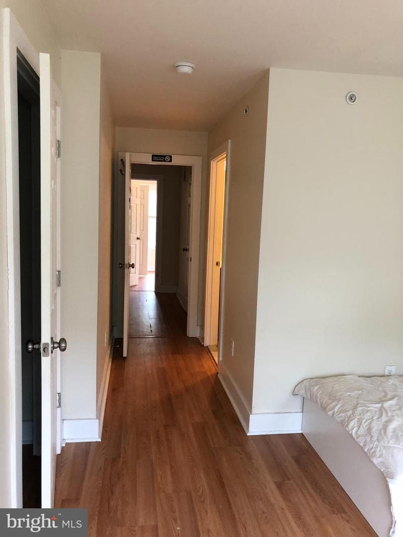 4310 Wallace Street photo 13