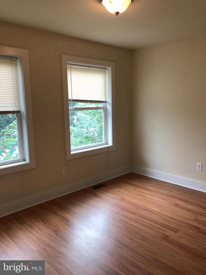 4310 Wallace Street photo 21
