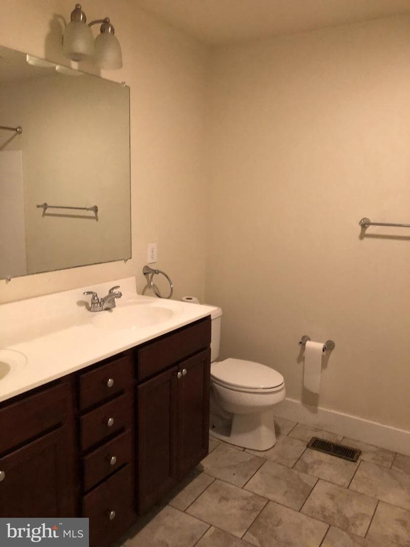 4310 Wallace Street photo 24