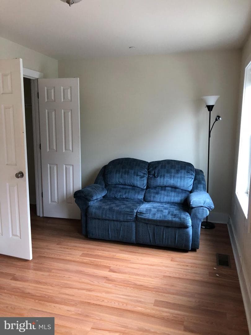 4310 Wallace Street photo 25
