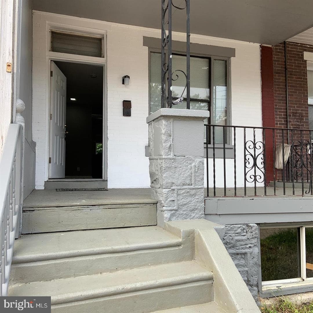 6015 Kingsessing Avenue, Philadelphia