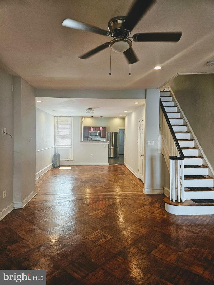 5524 Whitby Avenue photo 7