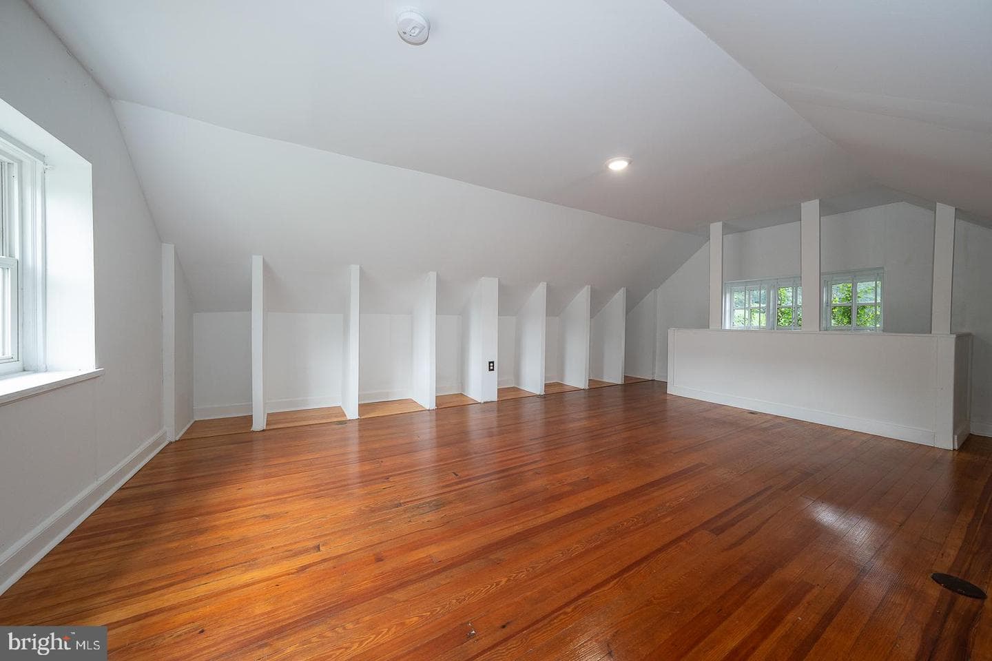 6640 Lincoln Drive photo 17
