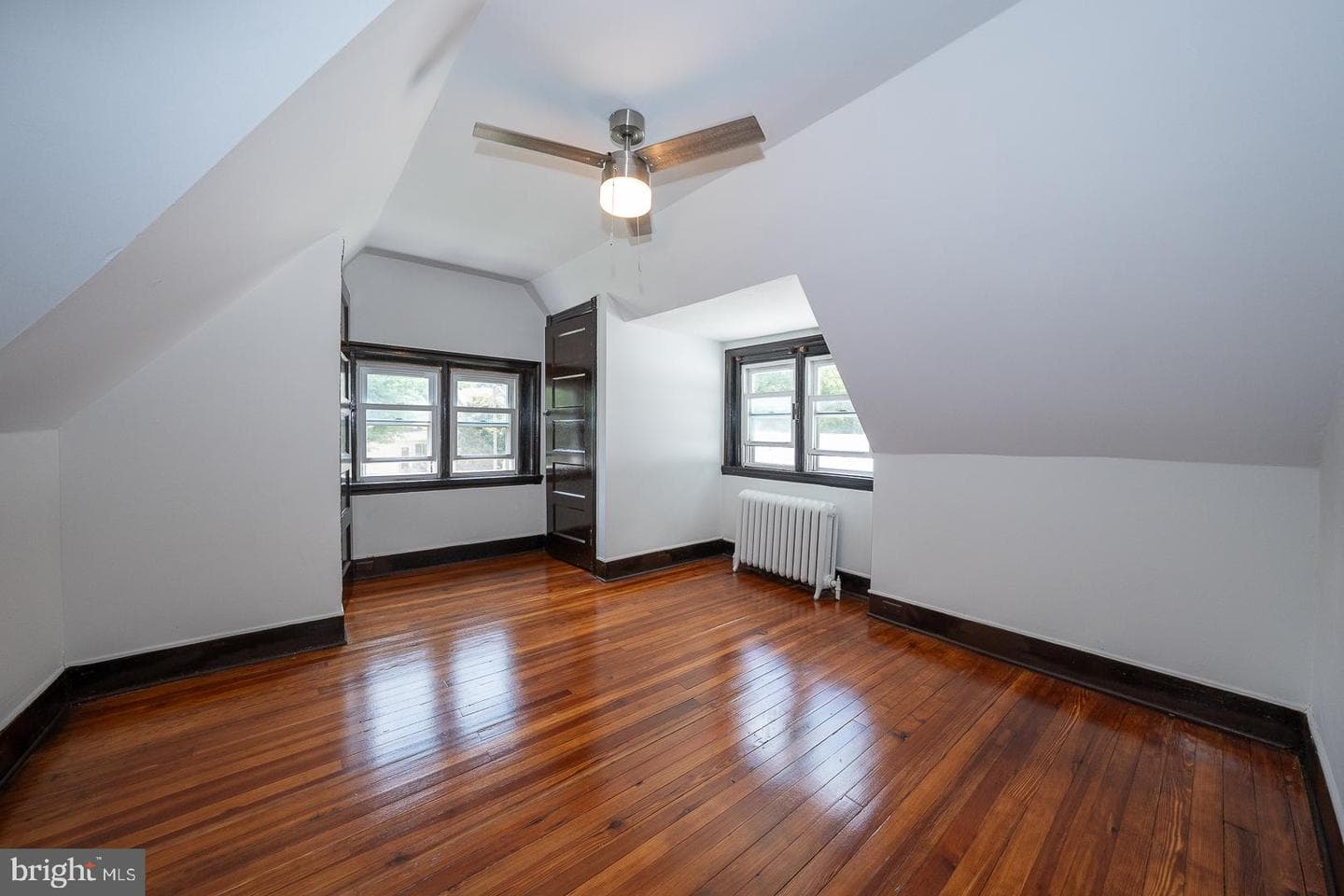 6640 Lincoln Drive photo 27
