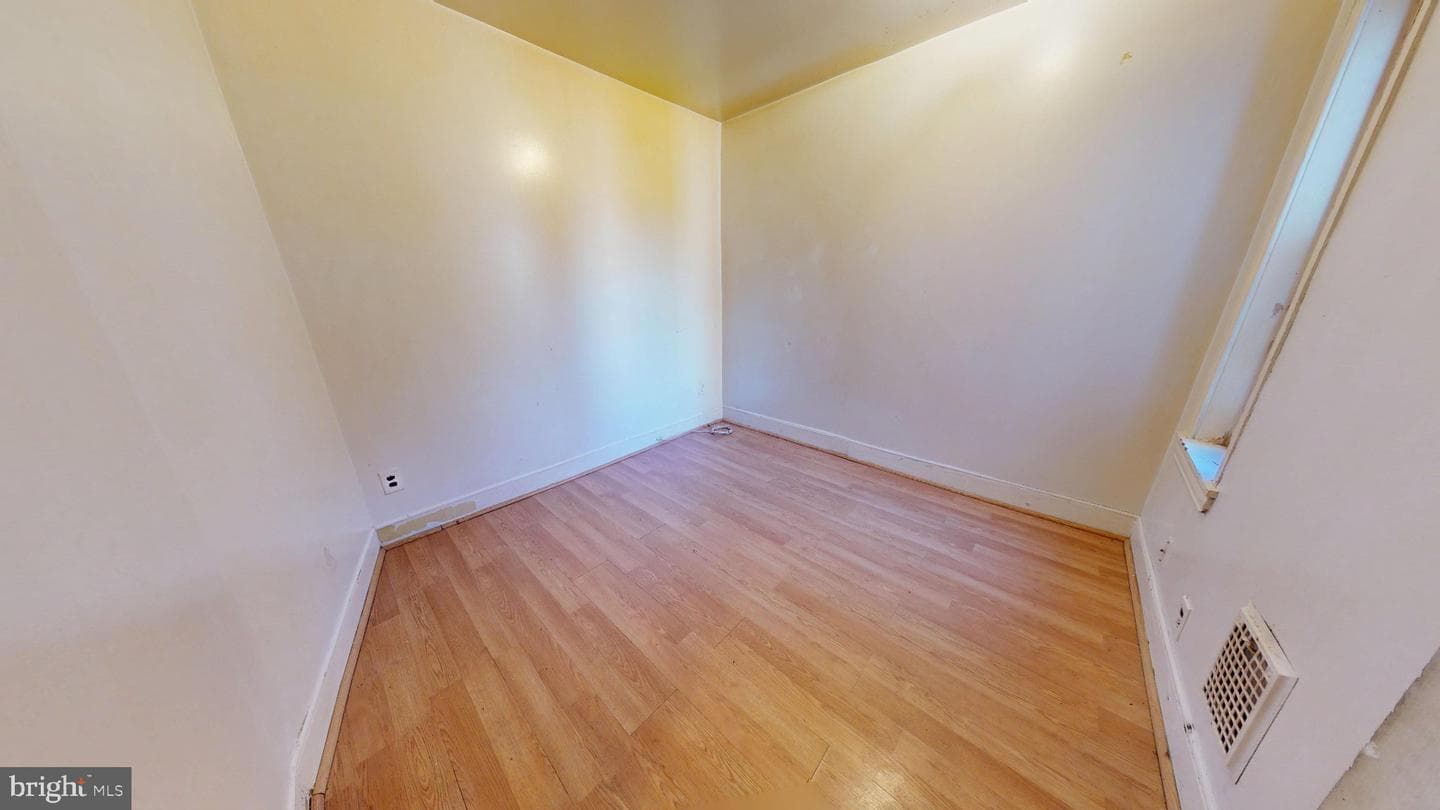 2109 S 66th Street photo 19
