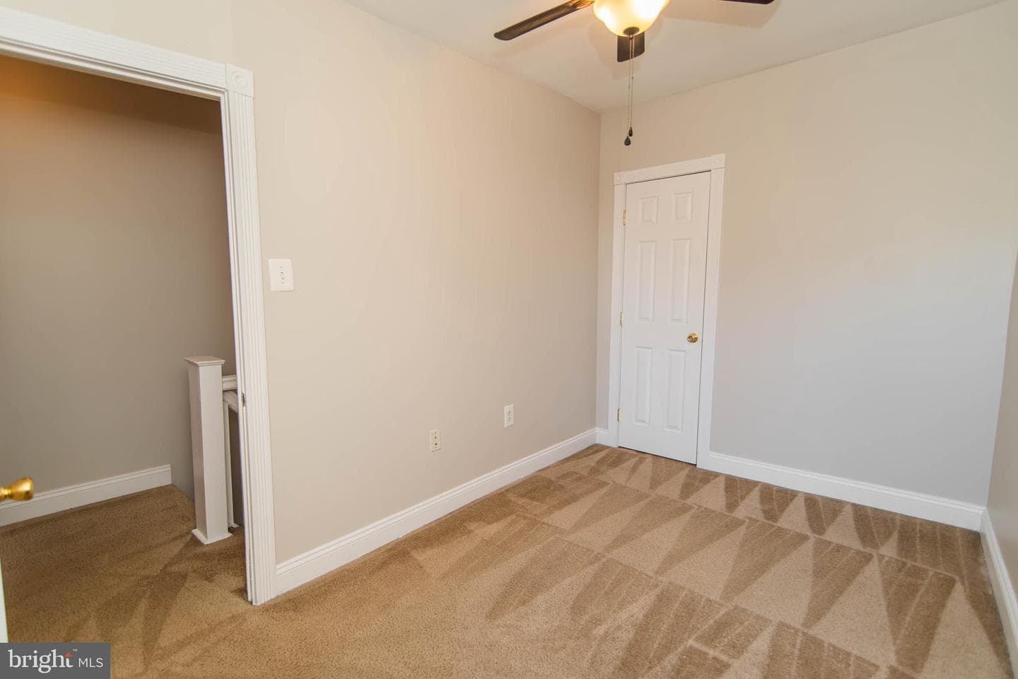 2553 Sepviva Street photo 13