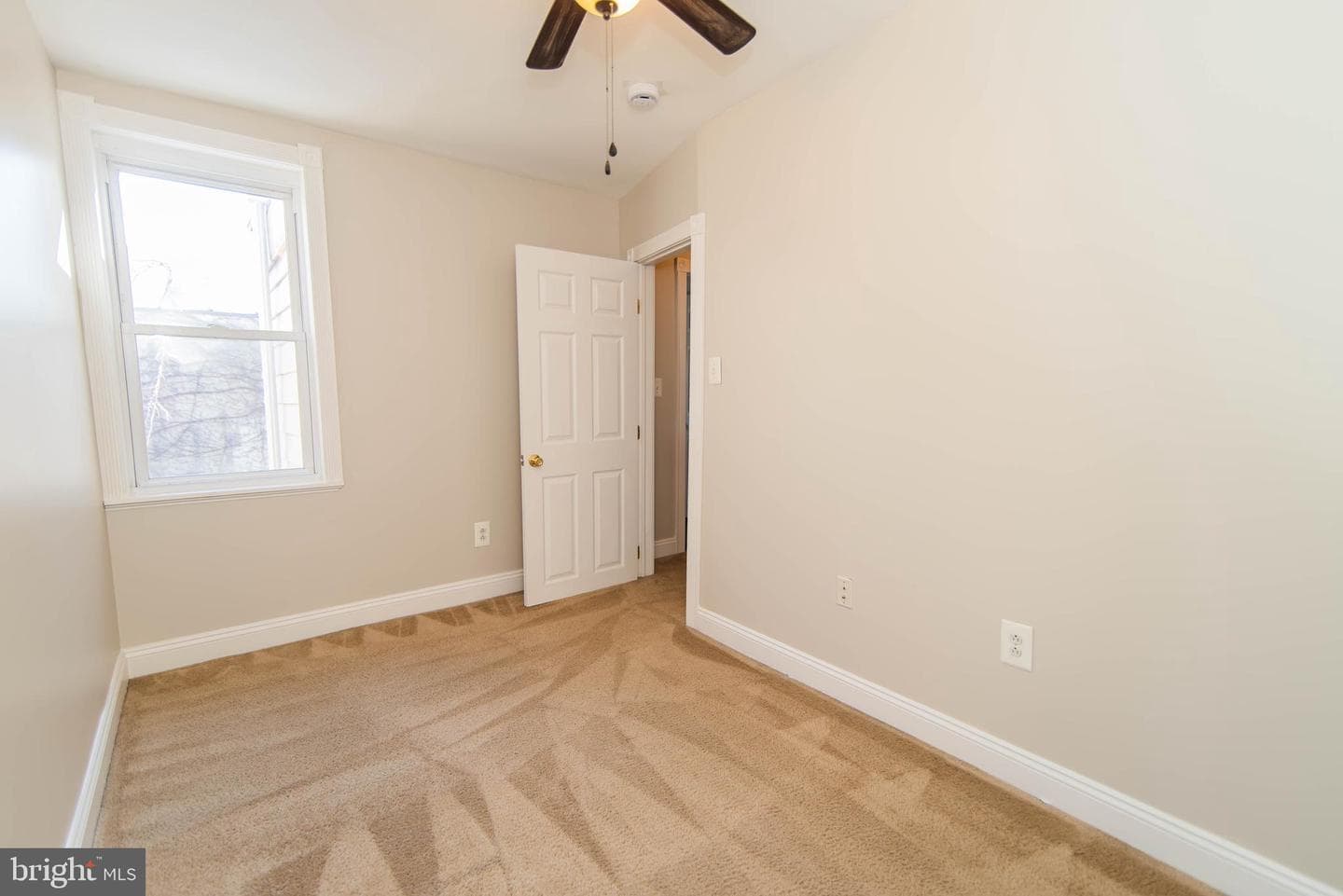 2553 Sepviva Street photo 14