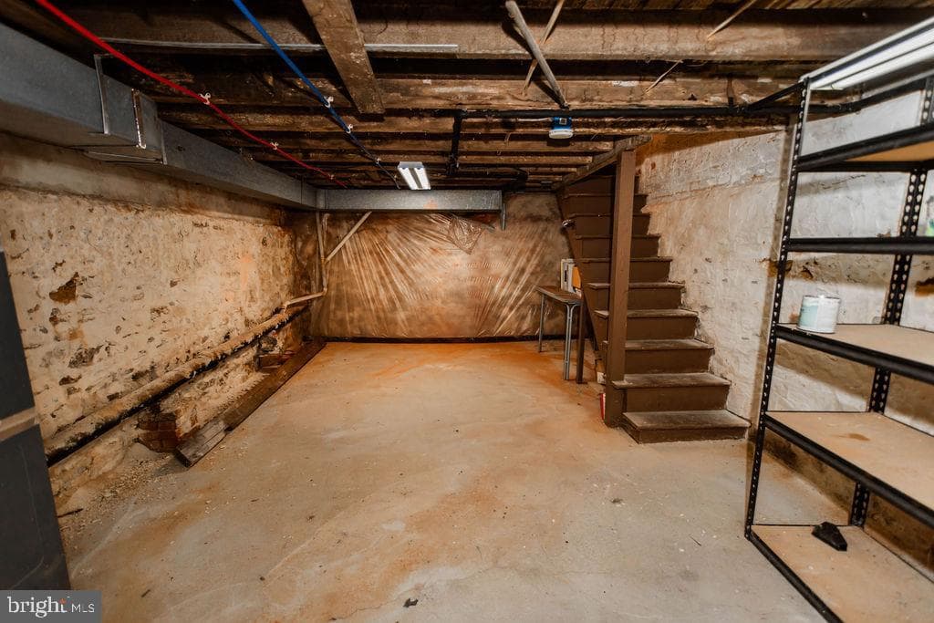 2553 Sepviva Street photo 16
