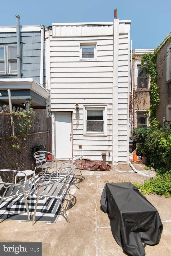 2553 Sepviva Street photo 19
