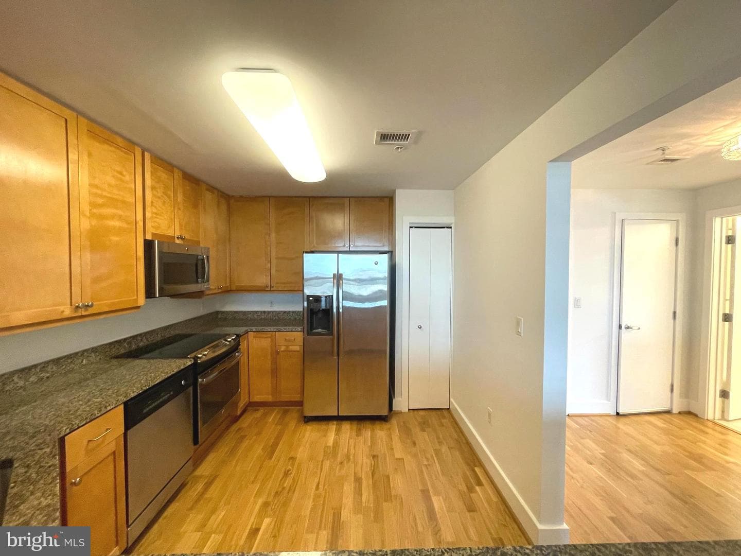 717 S Chris Columbus Boulevard #1404 photo 9