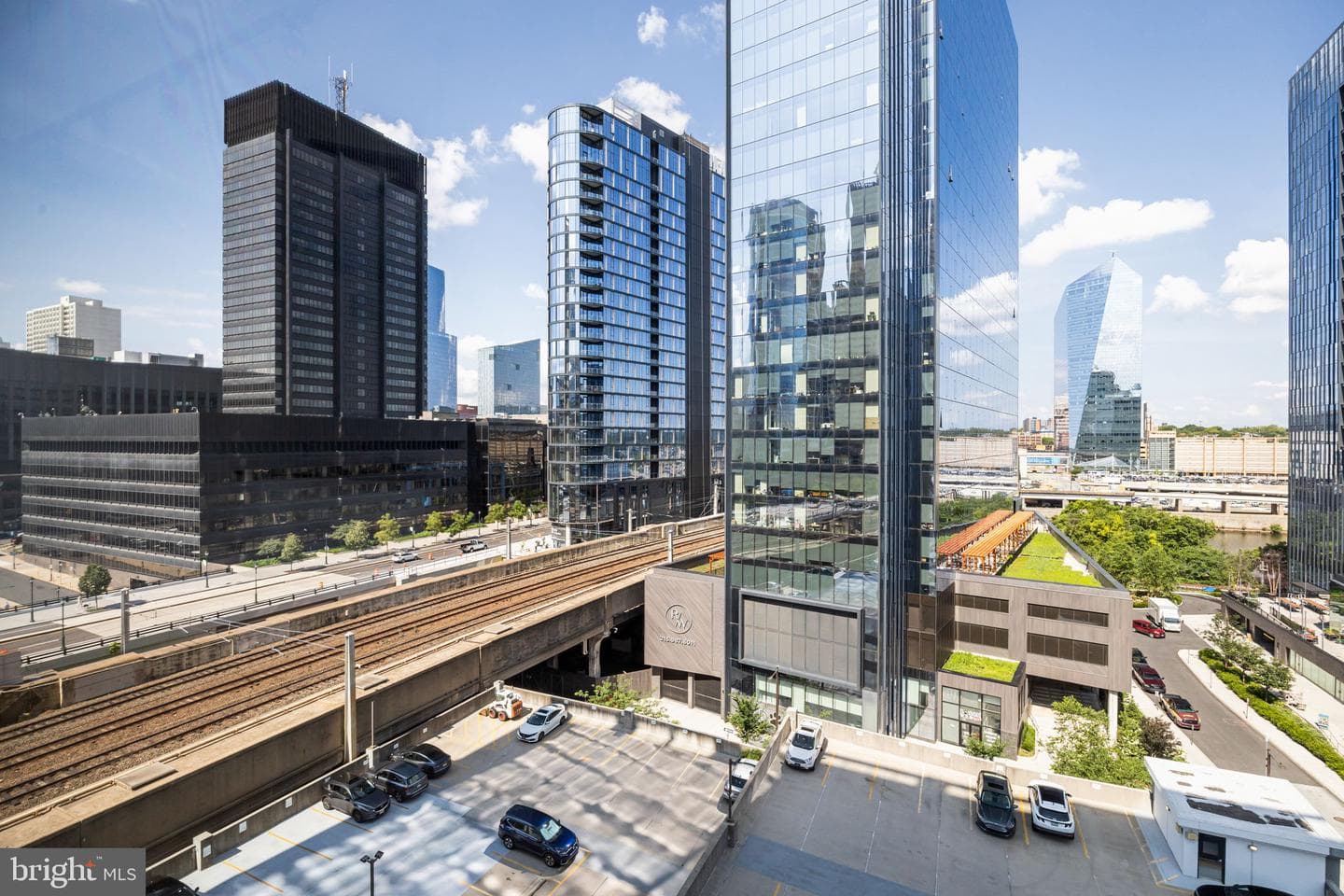 2200 Arch Street #716 photo 34