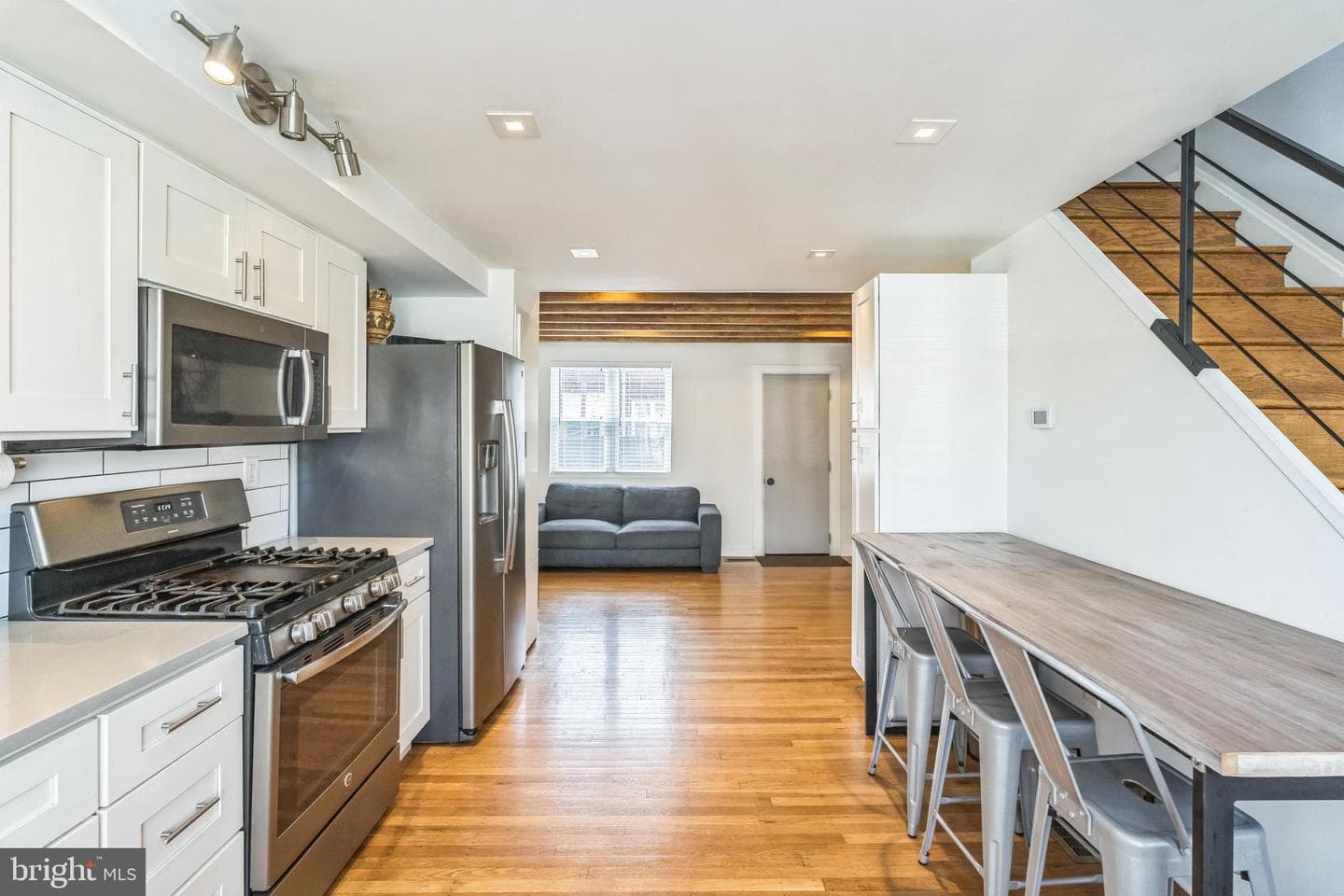 3607 Miller Street photo 3