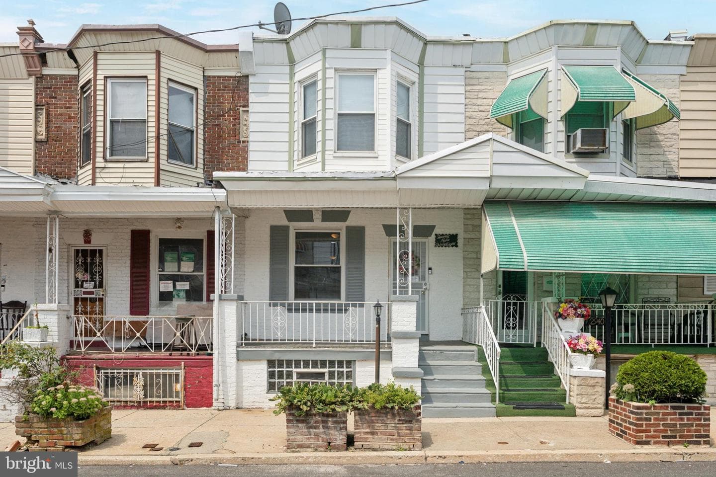 2938 N Bailey Street photo 1