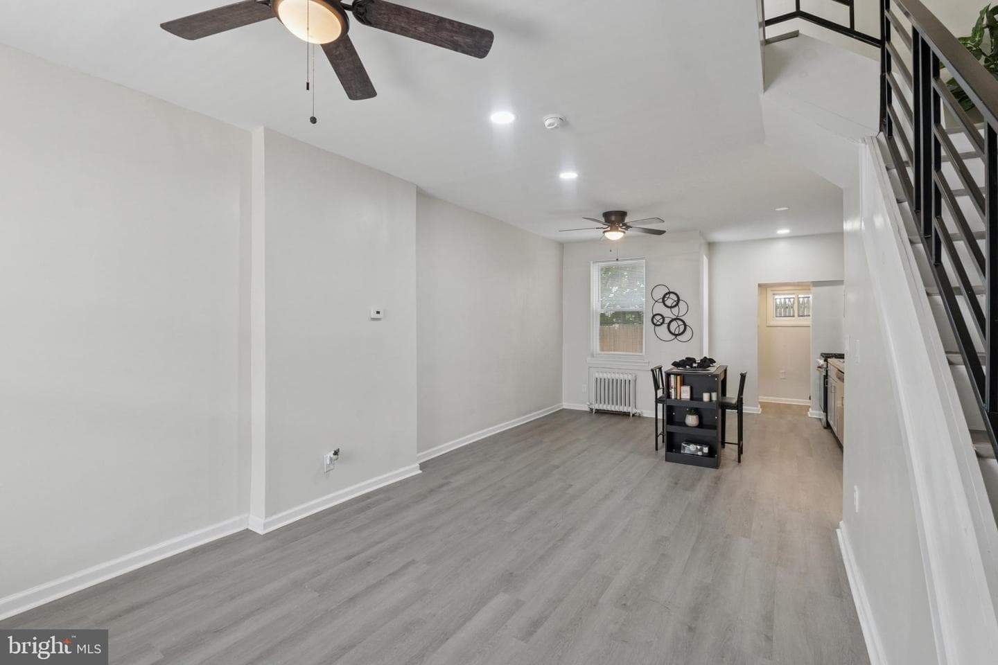 2938 N Bailey Street photo 5