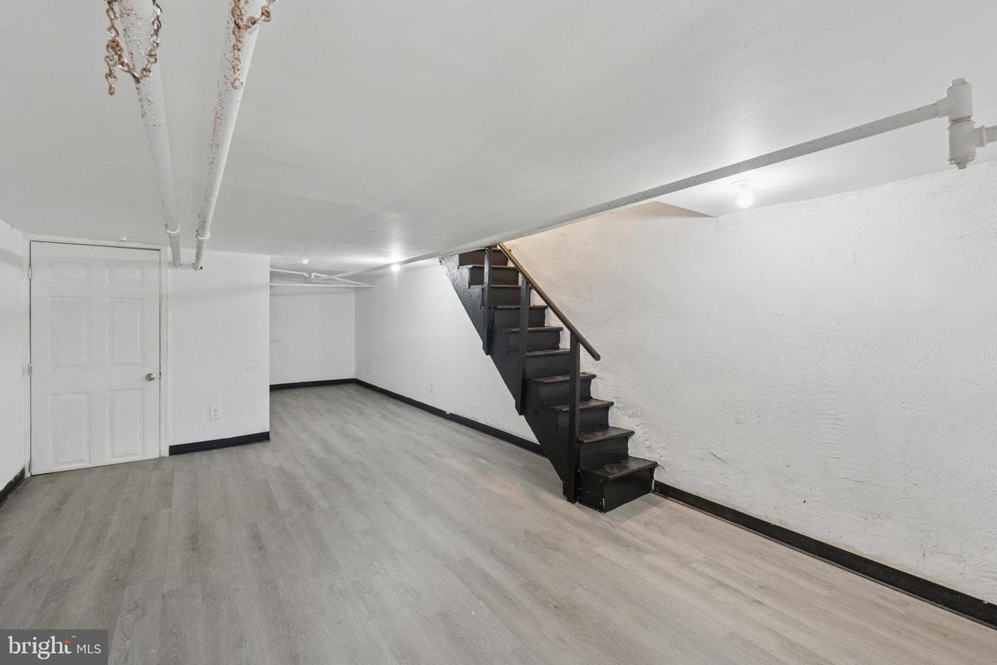 2938 N Bailey Street photo 9