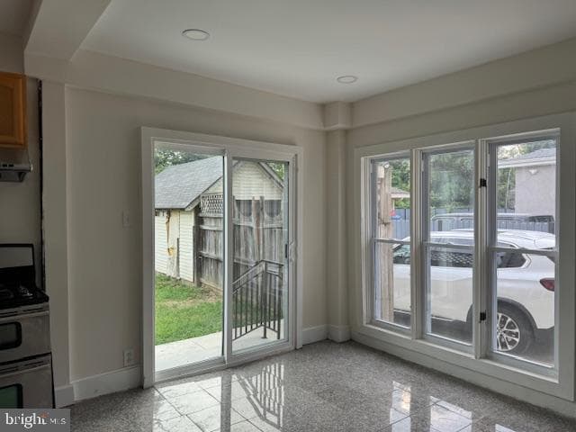 508 E Godfrey Avenue photo 14