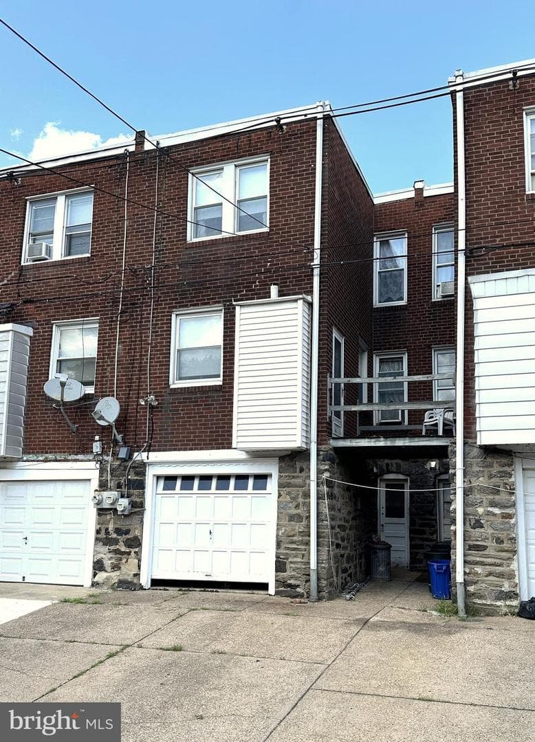 3438 Saint Vincent Street photo 31