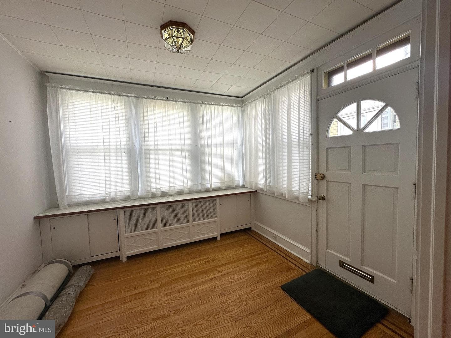 3438 Saint Vincent Street photo 4