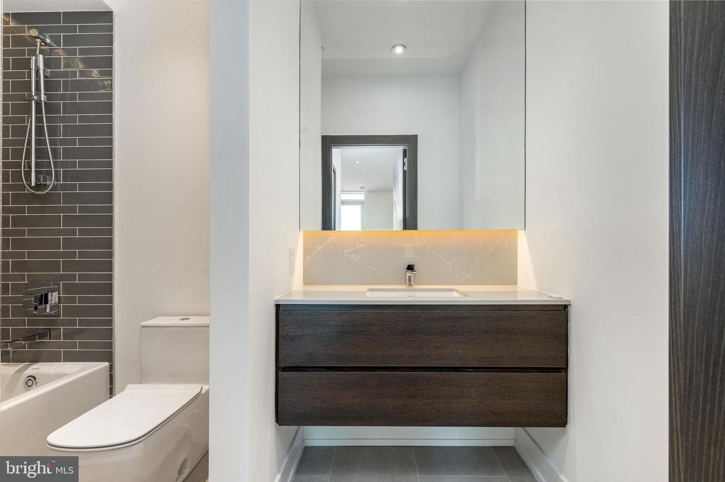 2108 Walnut Street #401 photo 25