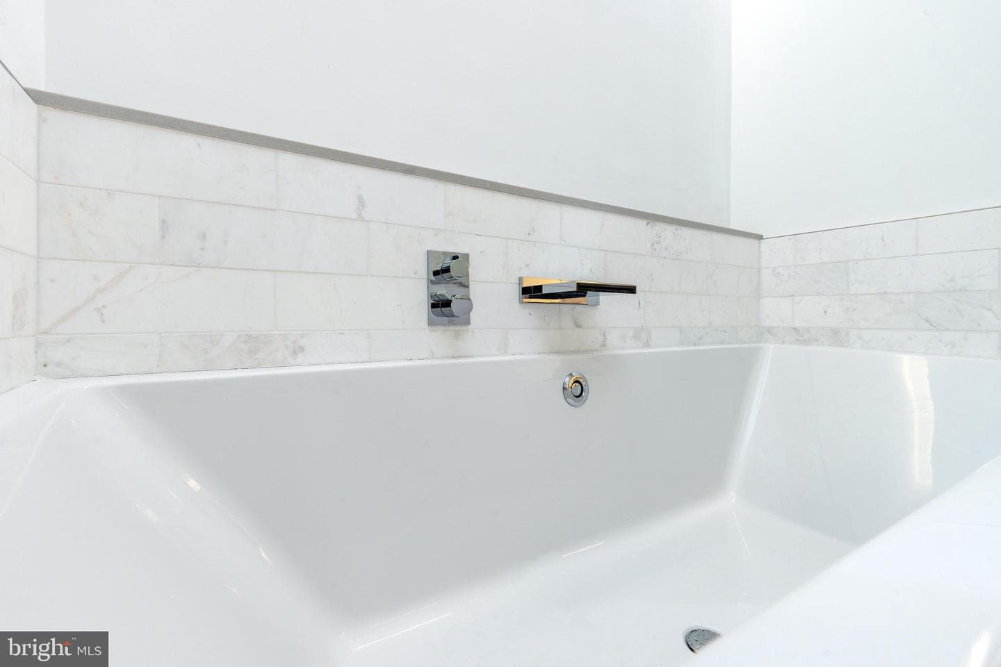 2108 Walnut Street #401 photo 30