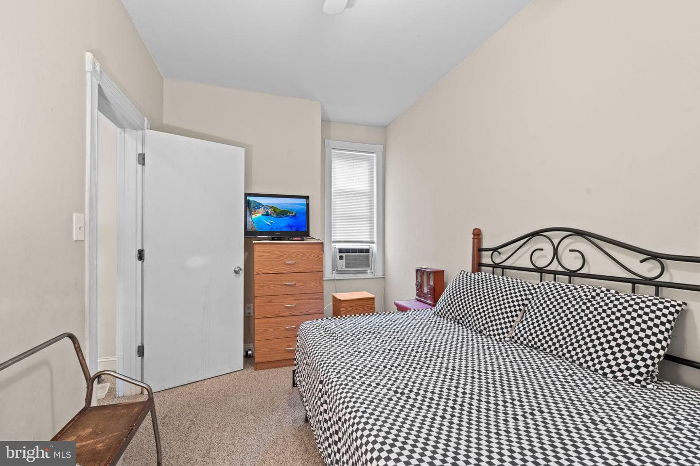 5457 Norfolk Street photo 13