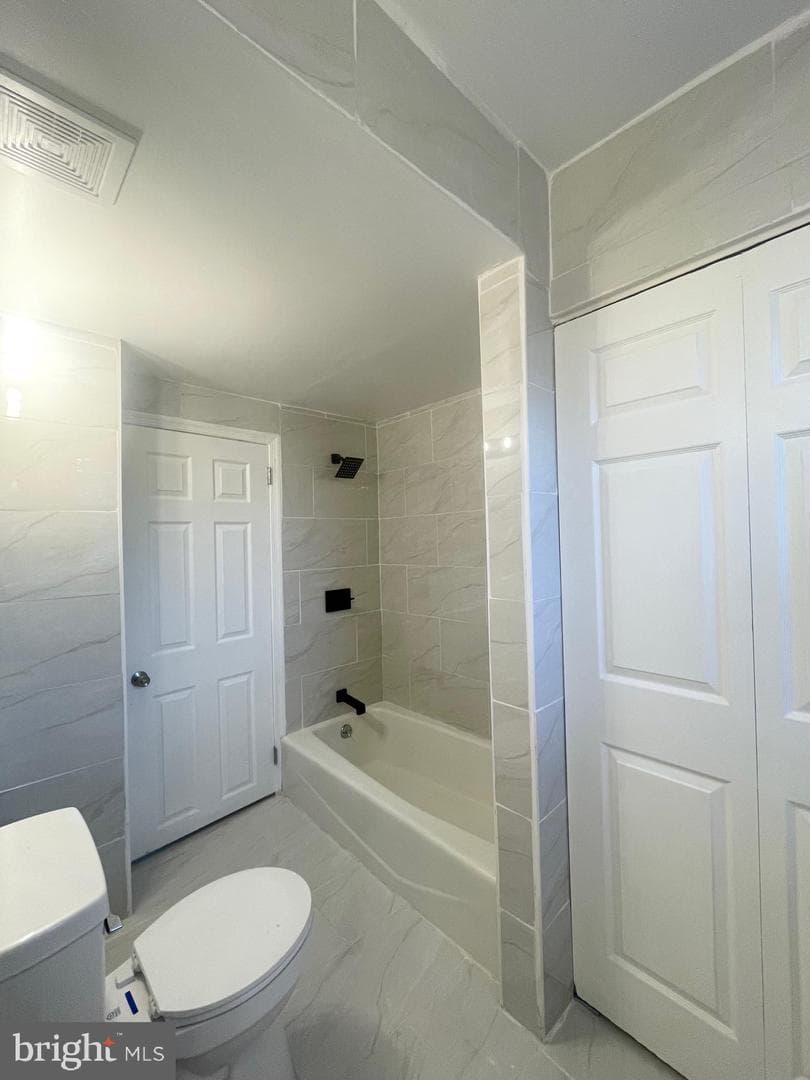 825 Delray Street photo 29