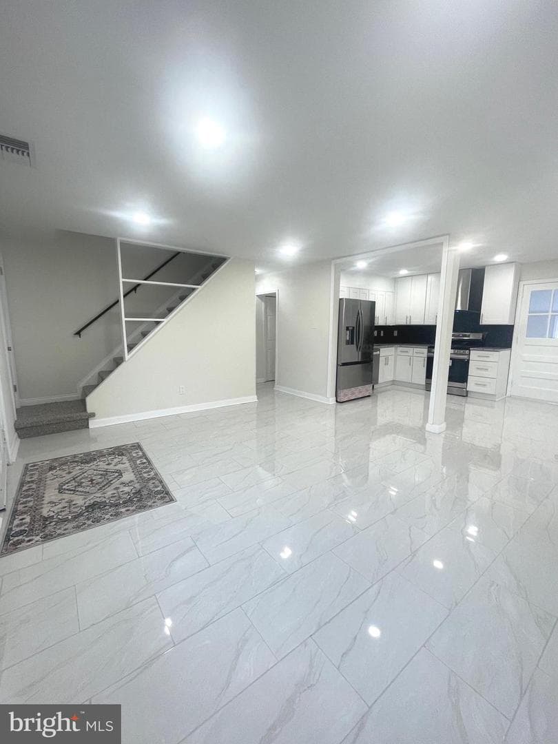 825 Delray Street photo 6